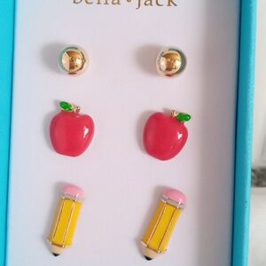 Bella jack Earring Set 🍎✏️